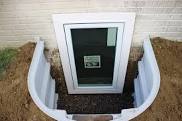 Egress window